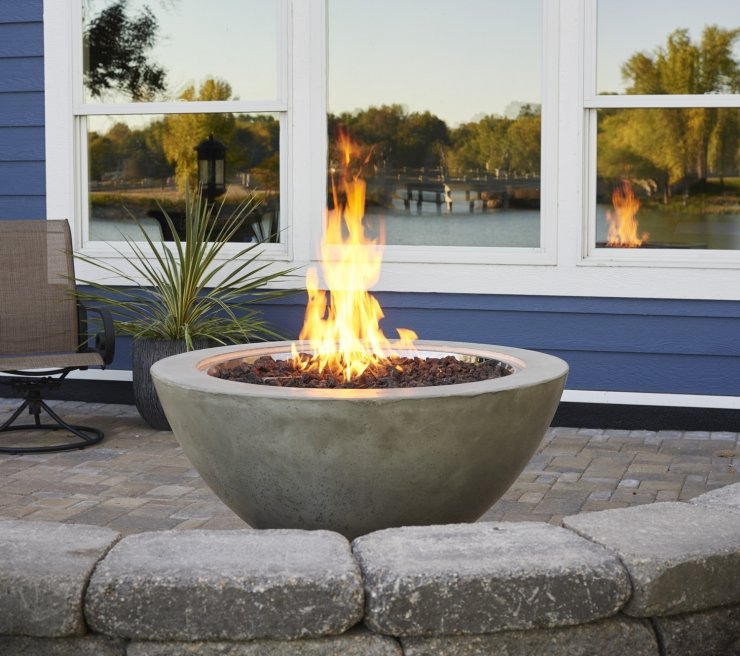 Outdoor GreatRoom Round Cove Fire Bowl 42